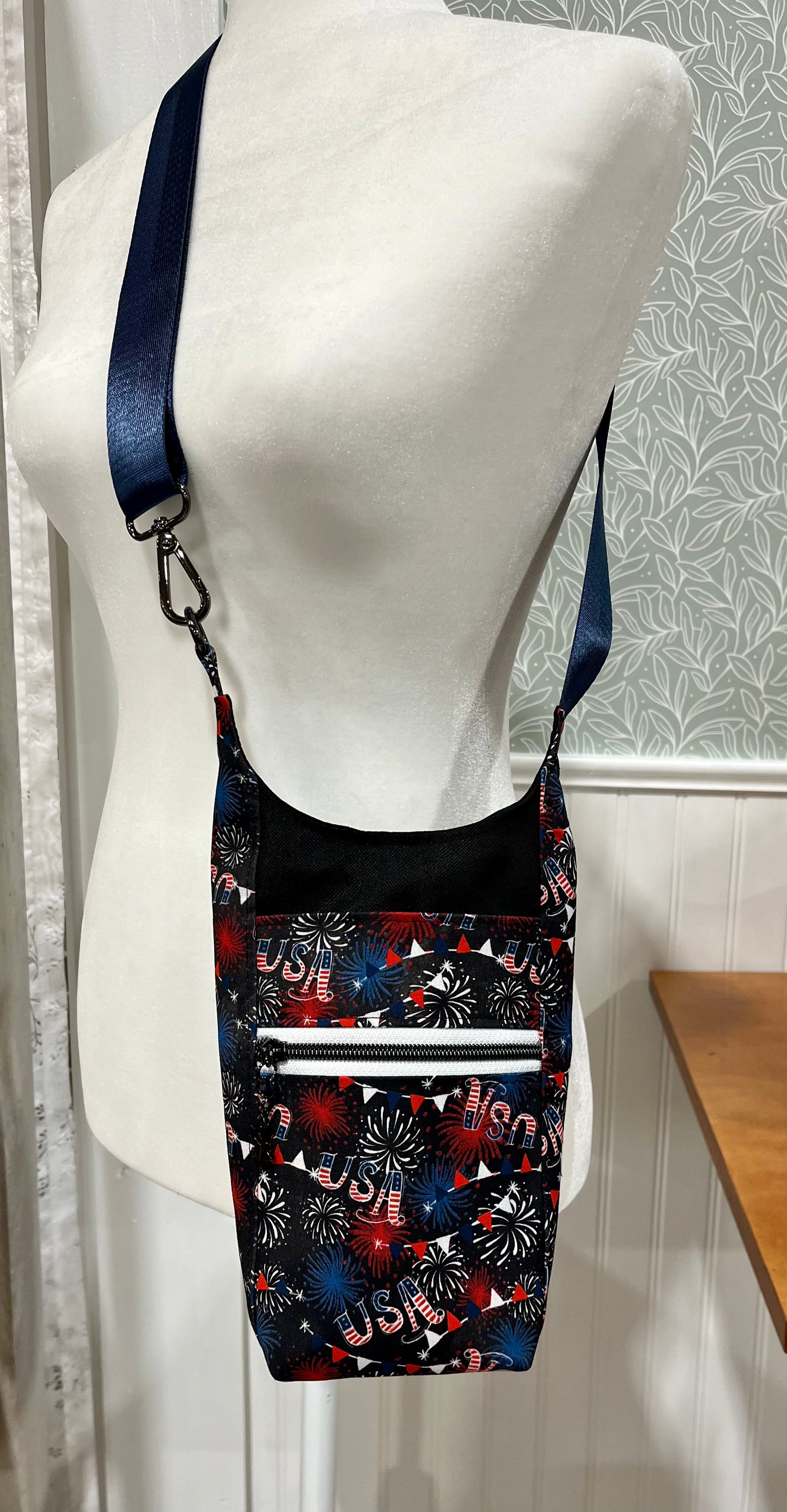 Water bottle crossbody