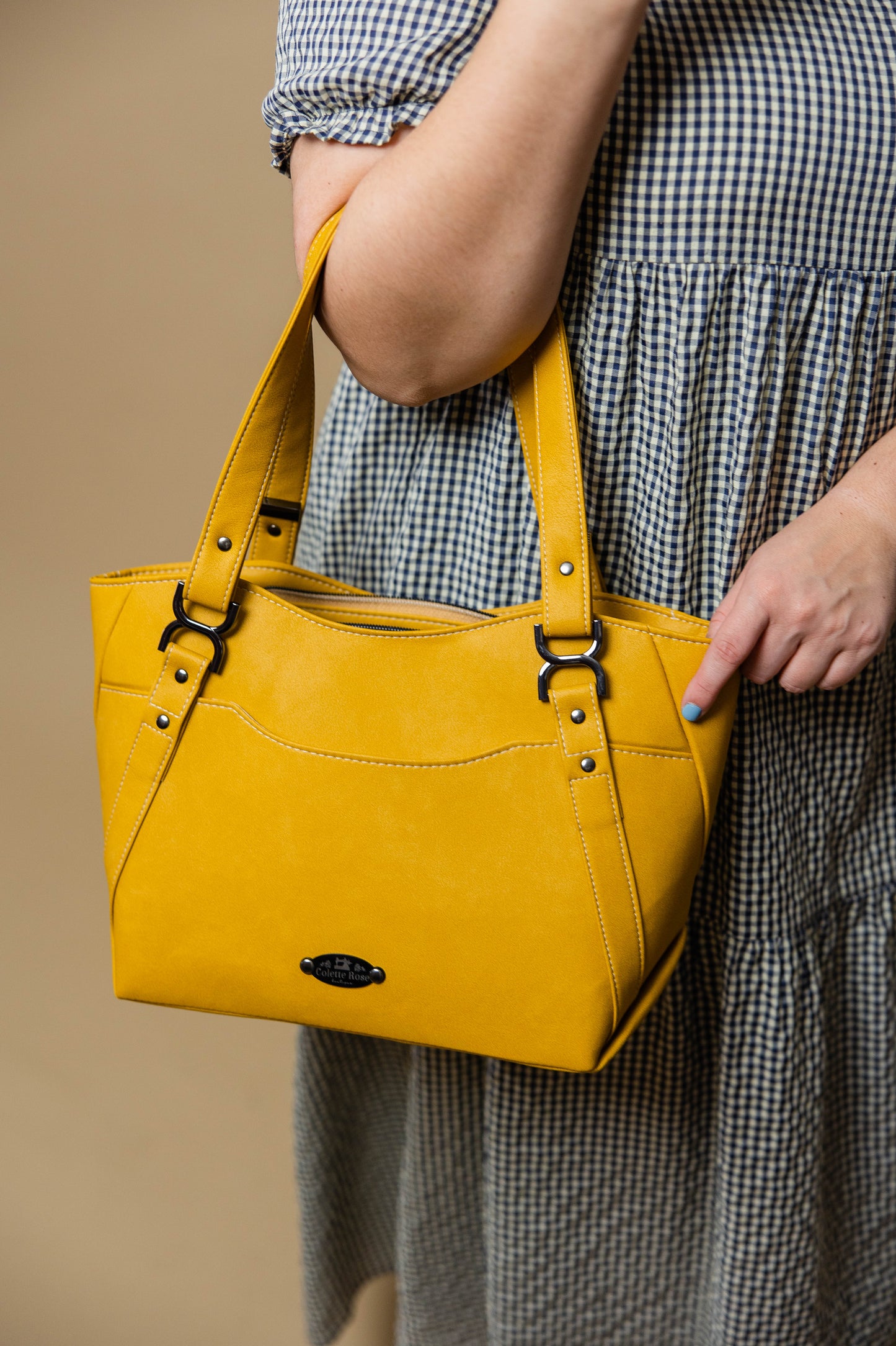 Mustard shoulder bag