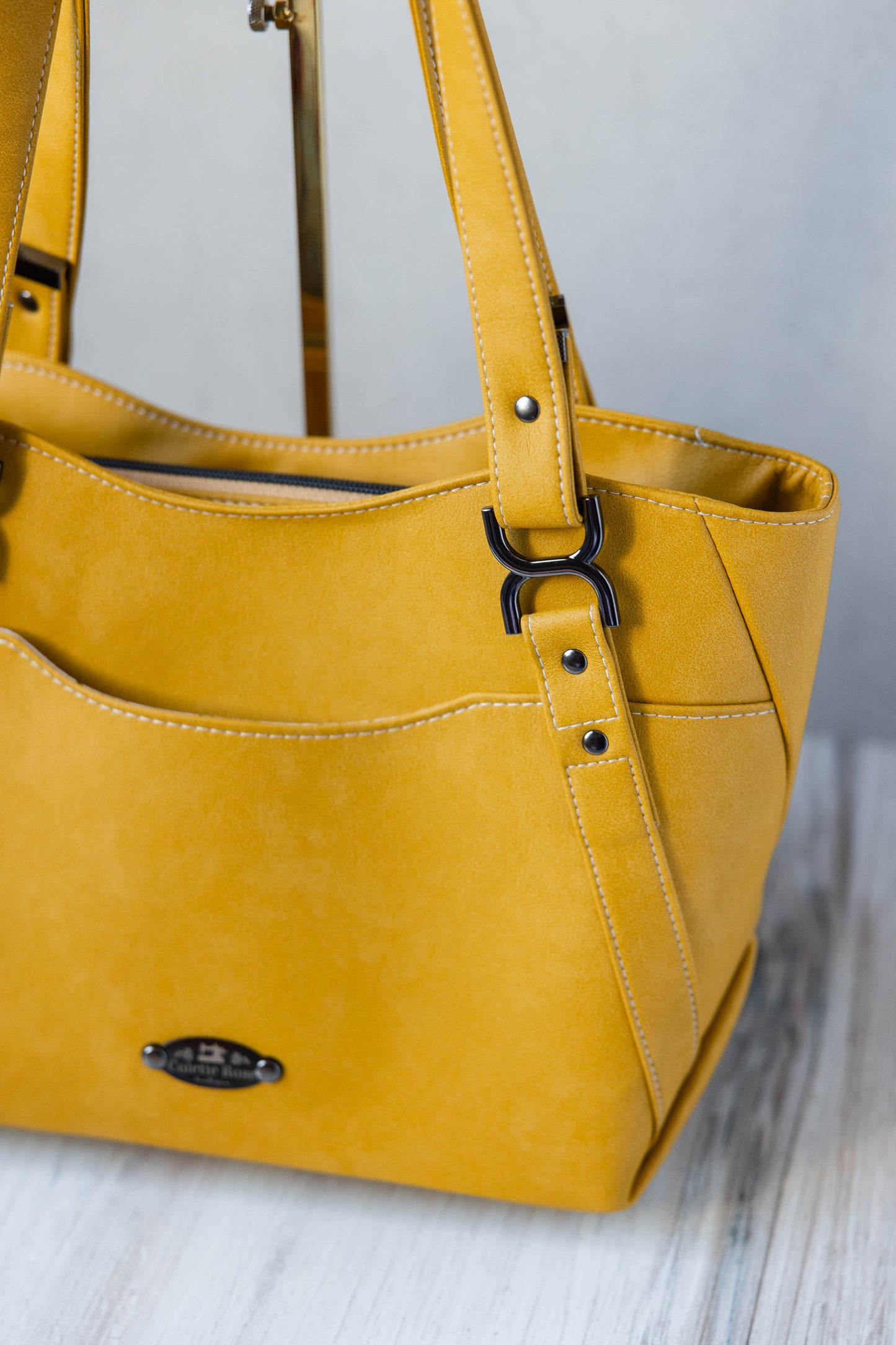 Mustard shoulder bag
