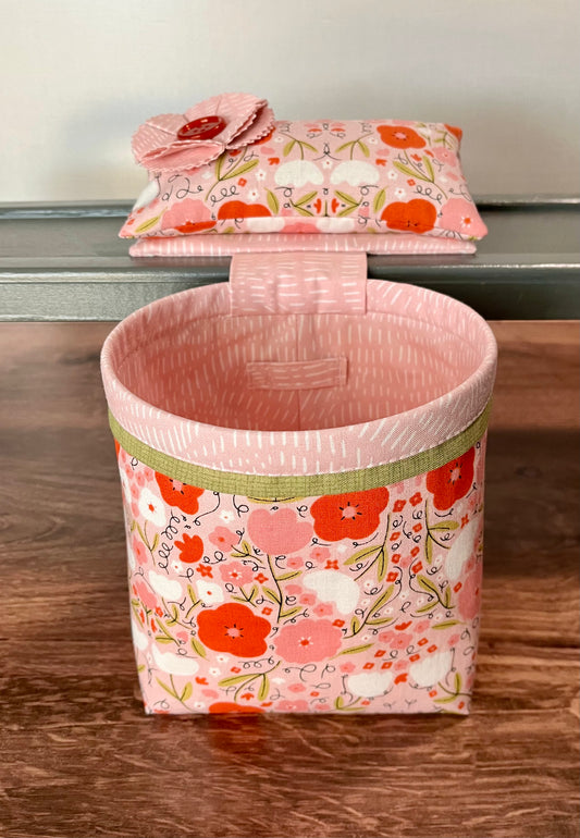 Pin Cushion Thread Catcher